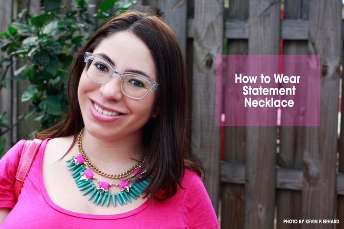 How-to-wear-statement-necklace, statement necklace, statement necklaces, Neon Alaqua Bib