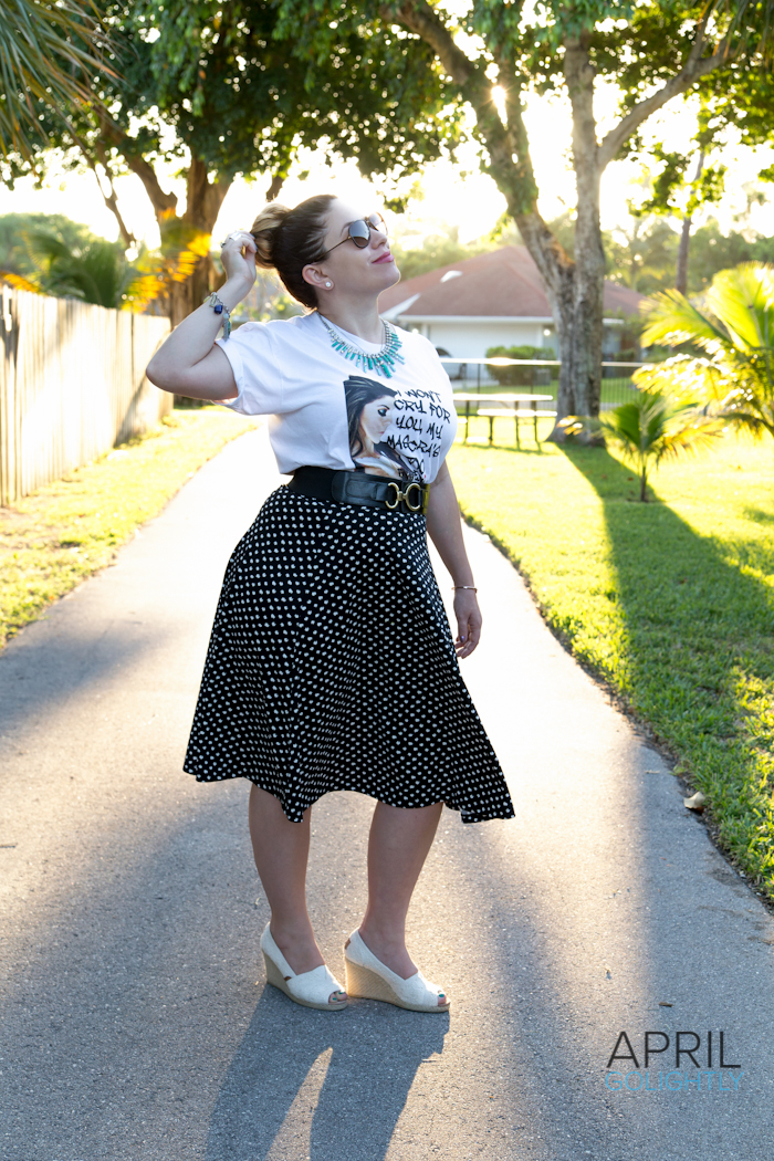 Knit Matte Jersey Skirt & Graphic Tee_-14