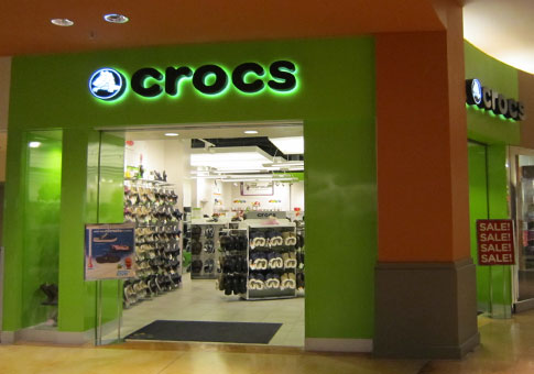 Crocs Dolphin Mall