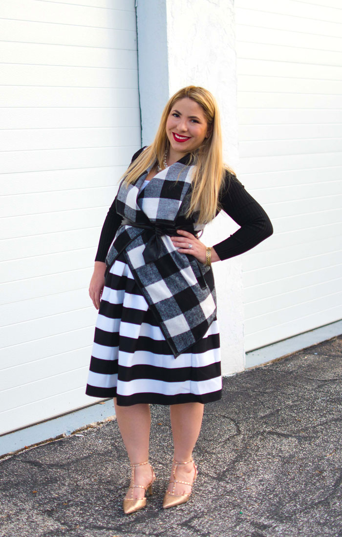 Black and White Stripe Skirt Outfit 