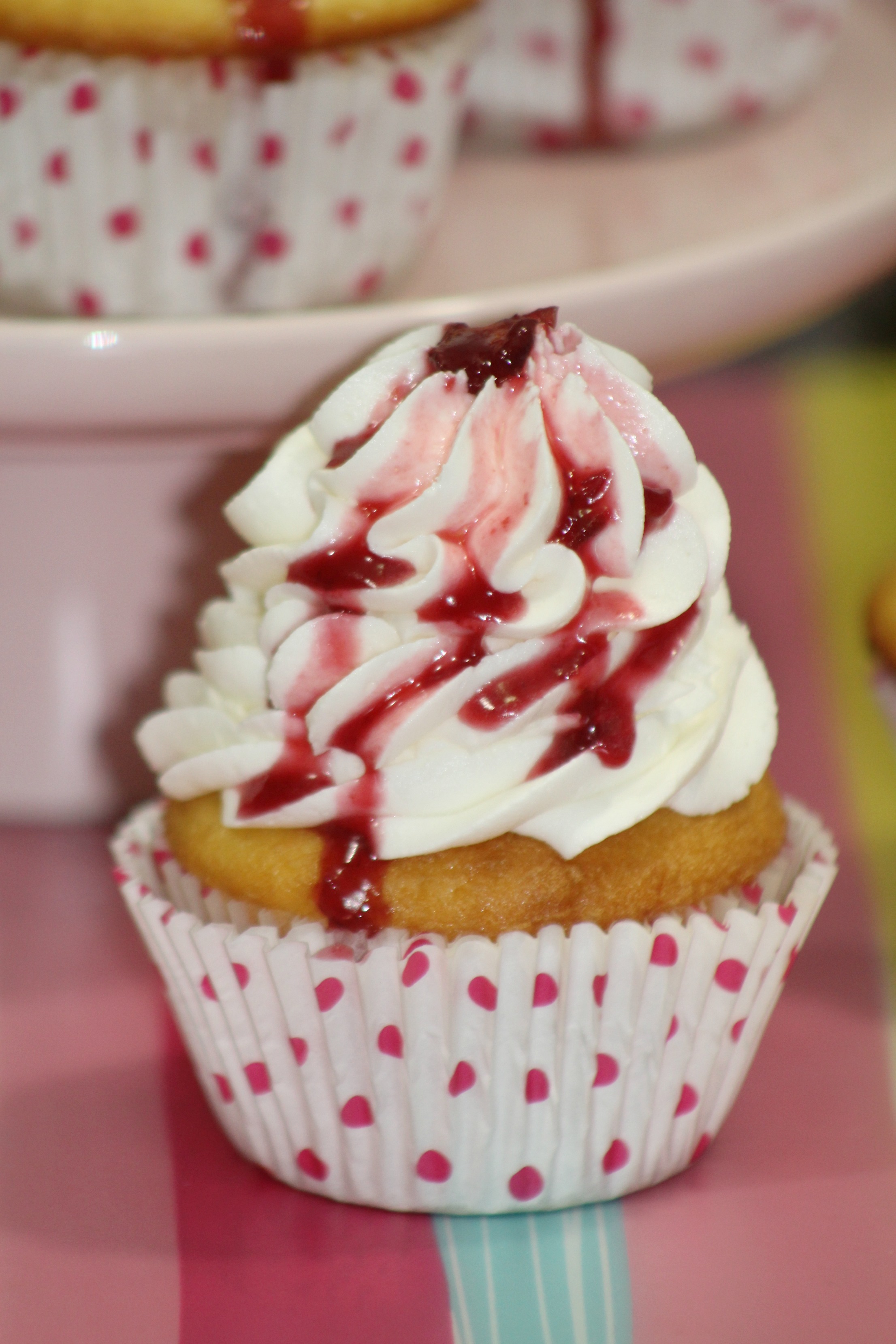 Lemon Cherry Cupcakes for summer party 