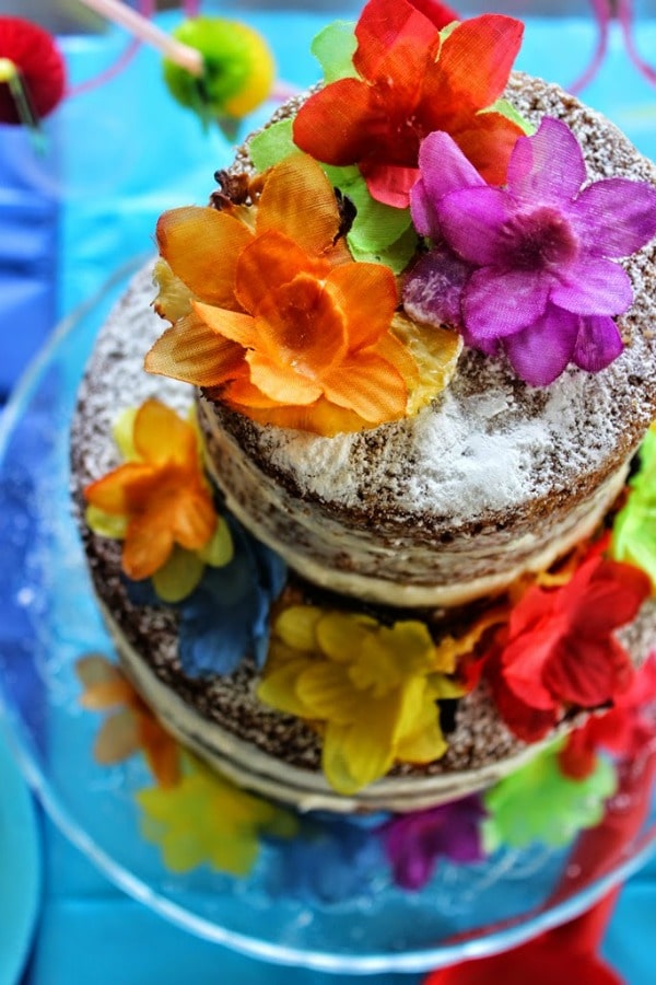 Hawaiian Birthday Party from Flavours and Frosting