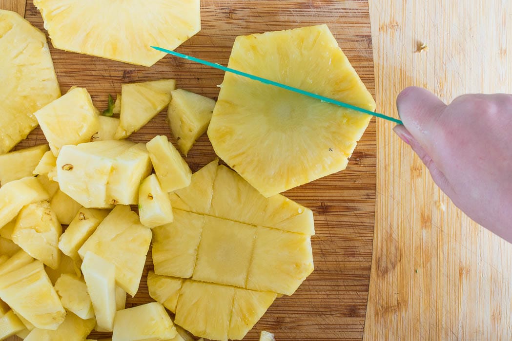 Pineapple Slicing 