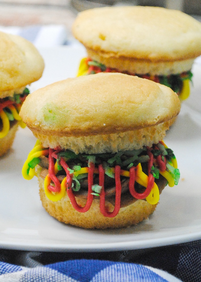 hamburger cupcake