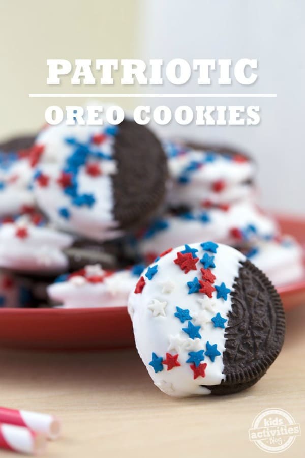 Patriotic Oreo Cookies from Kids Activities Blog