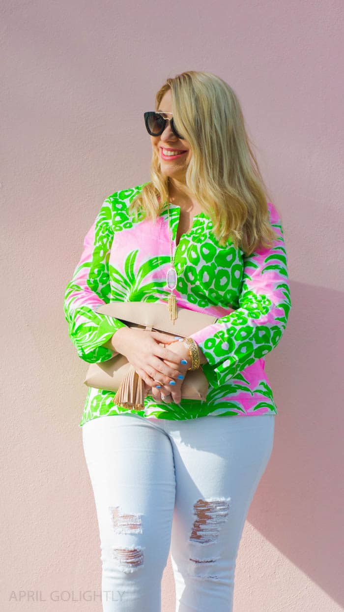 Cooler in Cotton Lilly Pulitzer Tunic Top and white jeans (1 of 1)
