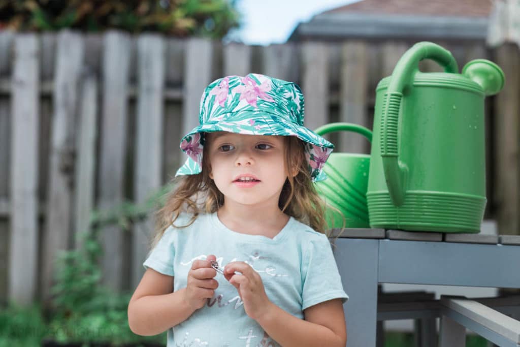 How to Protect Yourself and Your Toddler for Play Outside in the Sun