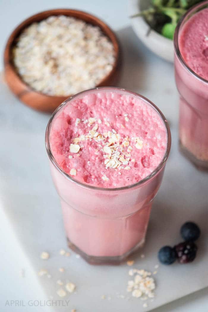 Easy Berry Smoothie Recipe made with almond milk, raspberries, blueberries, blackberries, banana, and your favorite steel cut oats