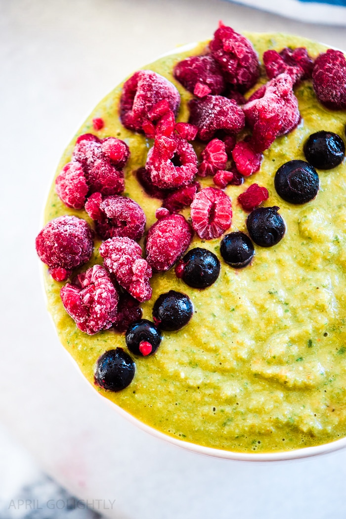 green-smoothie-bowl-5-of-9