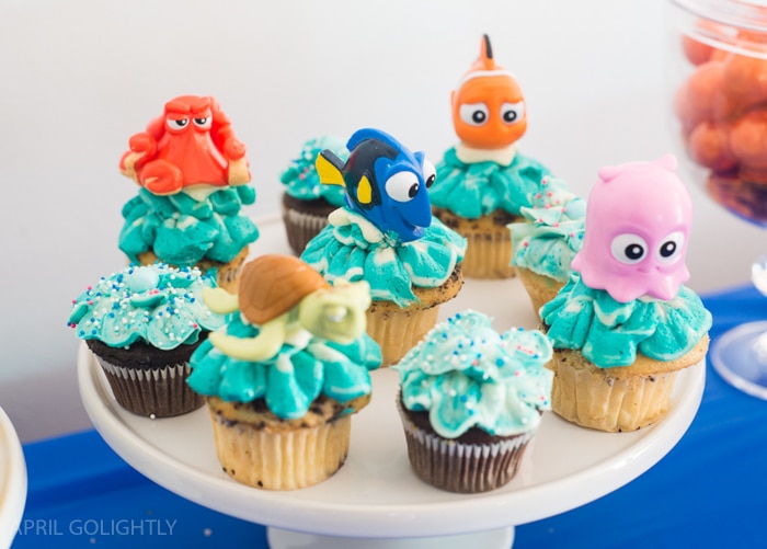 Dory Birthday Party Ideas with cupcakes