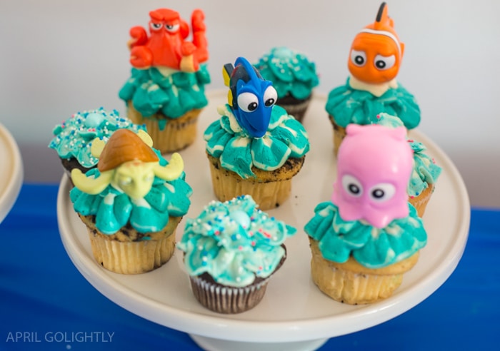 Dory Birthday Party Ideas with cute cupcakes