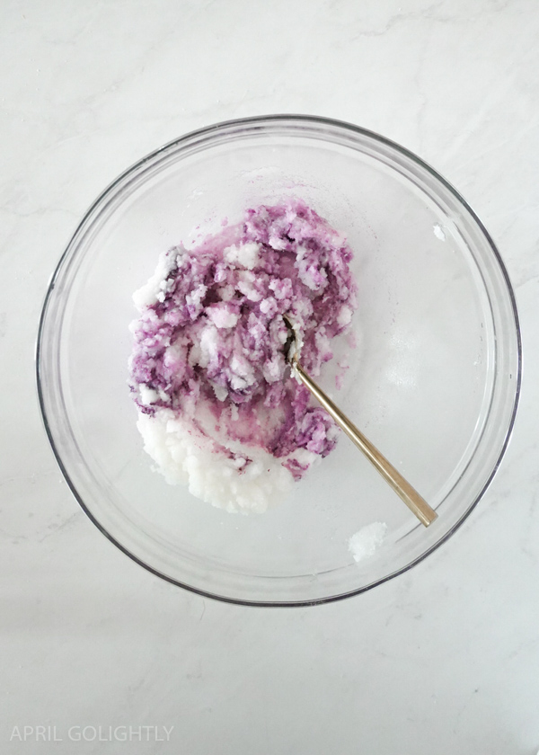 How to Make Lavender Body Scrubs 